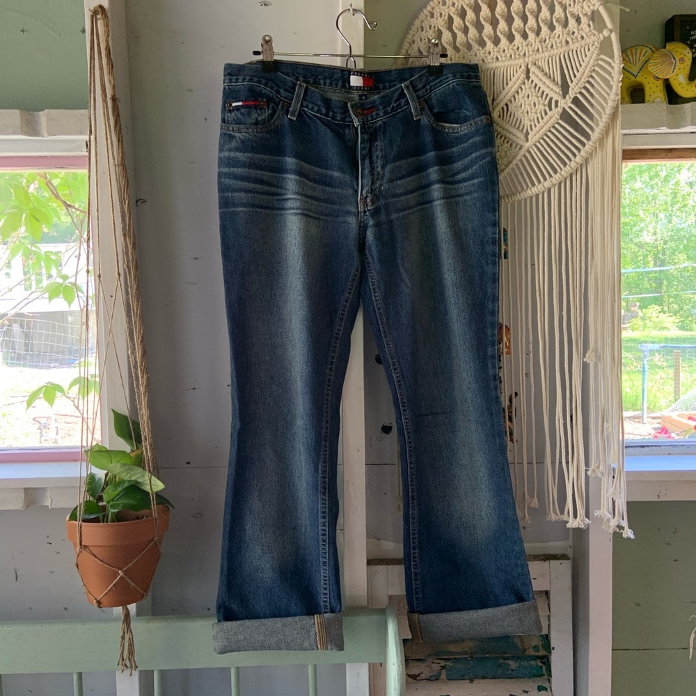 TOMMY HILFIGER vintage straight leg jeans
